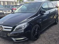 Gebraucht Mercedes B200 156 PS (114 kW) 2012 Schwarz Kleinwagen