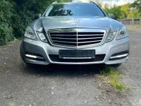 Gebraucht Mercedes E300 Avantgarde 231 PS (169 kW) 2011 Grau Kombi