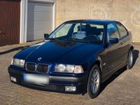 Gebraucht BMW 316 105 PS (77 kW) 1999 Blau Limousine