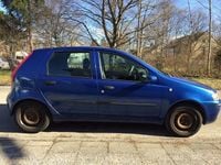 gebraucht Fiat Punto 1.2 HLX16v; Stauraumwunder für jede Parklücke