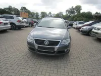 Gebraucht VW Passat Comfortline 140 PS (102 kW) 2010 Islandgrau perleffekt Kombi