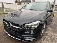 Gebraucht Mercedes B200 AMG line 163 PS (119 kW) 2023 Kosmosschwarz  metalliclack Van / Kleinbus