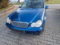 Gebraucht Mercedes C200 163 PS (119 kW) 2002 Blau Kombi