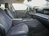 Gebraucht VW Passat Elegance 150 PS (110 kW) 2024 Grenadillschwarz metallic Kombi