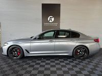 Gebraucht BMW M550 Performance 530 PS (389 kW) 2023 Grau Limousine