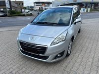 gebraucht Peugeot 5008 Allure 7 Sitzer/Automatik/Navi/Panorama/AHK/PDC/