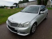 Gebraucht Mercedes C180 156 PS (114 kW) 2012 Silber Limousine