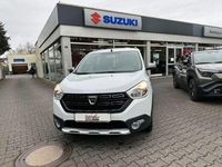 Gebraucht Dacia Lodgy Stepway 116 PS (85 kW) 2021 Weiß Van / Kleinbus