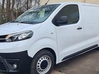 Gebraucht Toyota Proace 120 PS (88 kW) 2022 Weiß Van / Kleinbus