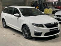 Gebraucht Skoda Octavia vRS 184 PS (135 kW) 2015 Weiß Kombi