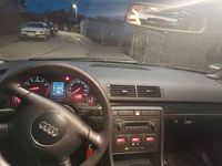 Gebraucht Audi A4 131 PS (96 kW) 2004 Blau Kombi