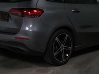 Gebraucht Mercedes B250 224 PS (164 kW) 2024 Lack mountaingrau (metallic) Van / Kleinbus