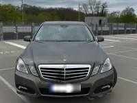 Gebraucht Mercedes E250 204 PS (150 kW) 2009 Andere farben Limousine