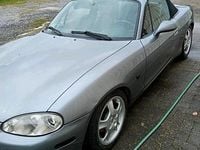 Usata Mazda MX5 110 CV (80 kW) 2002 Argento Cabrio