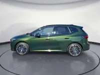 Gebraucht BMW 230e Active Tourer Performance 150 PS (110 kW) 2024 Grün Van / Kleinbus