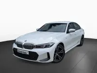 Gebraucht BMW 318 Shadowline 156 PS (114 kW) 2025 Alpinweiss iii (weiß) Limousine