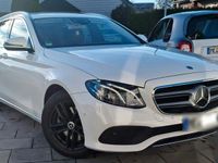 Gebraucht Mercedes E220 194 PS (142 kW) 2017 Weiß Kombi