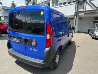 Gebraucht Fiat Doblò Basis 120 PS (88 kW) 2015 Blau Van / Kleinbus