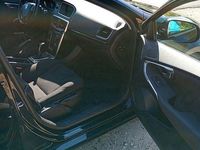 Gebraucht Volvo V40 Linje You! 122 PS (89 kW) 2015 Schwarz Kombi