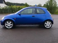 Gebraucht Ford SportKa 95 PS (69 kW) 2003 Blau Kleinwagen