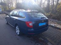 Gebraucht Skoda Superb Ambition 260 PS (191 kW) 2011 Blau Kombi