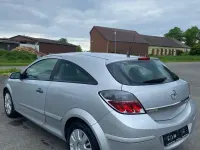 Gebraucht Opel Astra GTC Selection 90 PS (66 kW) 2009 Silber Limousine