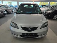 Usata Mazda 2 Active 80 CV (58 kW) 2006 Argento Utilitaria