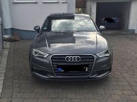 Gebraucht Audi A3 S-Line 150 PS (110 kW) 2015 Grau Limousine