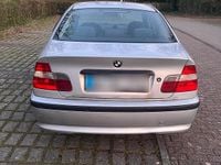 Second-hand BMW 320 150 CP (110 kW) 2004 Berlinǎ