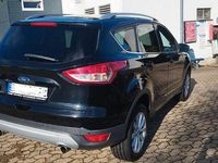 Gebraucht Ford Kuga Trend 150 PS (110 kW) 2016 Schwarz SUV