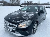 Gebraucht Mercedes A180 109 PS (80 kW) 2017 Schwarz Limousine