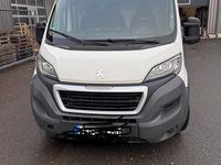 Gebraucht Peugeot Boxer 163 PS (119 kW) 2018 Weiß Van