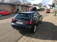 gebraucht Audi A3 A31.6 TDI Attraction