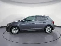 Usata VW Polo Life 95 CV (69 kW) 2024 Grigio Utilitaria
