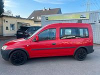 Gebraucht Opel Combo 94 PS (69 kW) 2011 Rot Van / Kleinbus