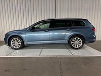 Gebraucht VW Passat Highline 179 PS (131 kW) 2015 Blau Kombi