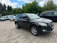 Gebraucht Toyota RAV4 Life 158 PS (116 kW) 2011 Schwarz SUV