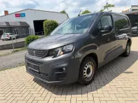 Gebraucht Peugeot Partner 131 PS (96 kW) 2018 Grau Van / Kleinbus