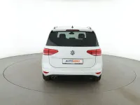 Gebraucht VW Touran Highline 150 PS (110 kW) 2018 Weiß Van / Kleinbus