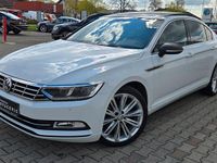 Gebraucht VW Passat R-line 150 PS (110 kW) 2017 Weiß Limousine
