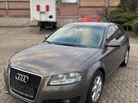 Gebraucht Audi A3 105 PS (77 kW) 2011 Beige Limousine