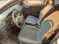 Gebraucht Opel Astra 101 PS (74 kW) 2003 Silber Limousine