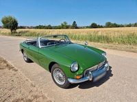 Second-hand MG B 95 CP (69 kW) 1966 Verde Cabrio