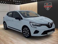 Gebraucht Renault Clio V Equilibre 91 PS (66 kW) 2022 Weiß (gletscherweiss) Kleinwagen