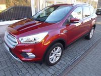 Gebraucht Ford Kuga Cool & Connect 150 PS (110 kW) 2017 Rot SUV