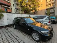 Gebraucht BMW 318 185 PS (136 kW) 2010 Schwarz Kombi