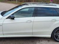 gebraucht Mercedes E63 AMG / Pano / Bi-Turbo / 19" / Anschauen ++