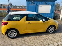 Second-hand Citroën DS3 Chic 95 CP (69 kW) 2010 Galben Hatchback