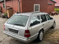 Gebraucht Mercedes 300 220 PS (161 kW) 1992 Silber Kombi