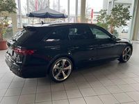 Gebraucht Audi A4 S-Line 265 PS (194 kW) 2024 Schwarz Kombi